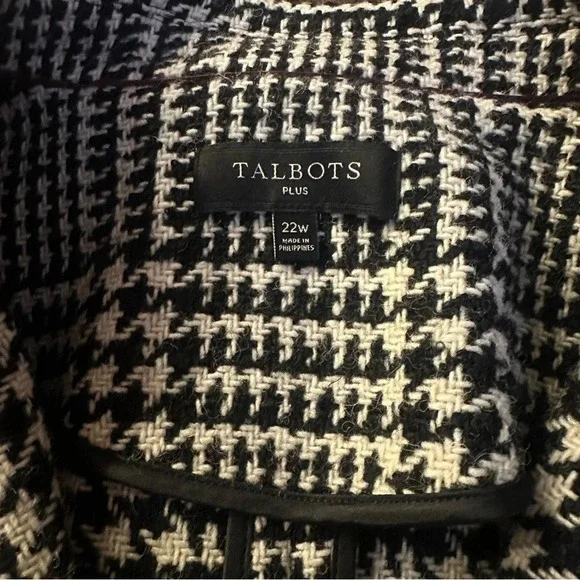 Talbots Women Black and White Plaid Blazer - Picture 2 of 10
